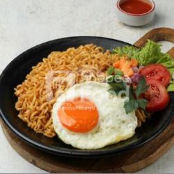 Indomie Goreng  Telur Ceplok Geprek