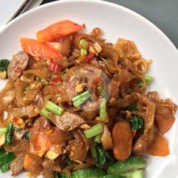 Kwetio Goreng Ayam Bakso