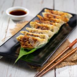 Chicken Gyoza 8pc