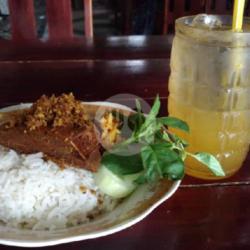 Penyetan Bebek Goreng Plus Minuman