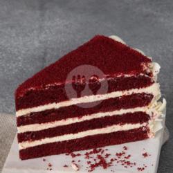 Scarlet Velvet Cake