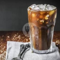 Kopi Hitam Susu Dingin