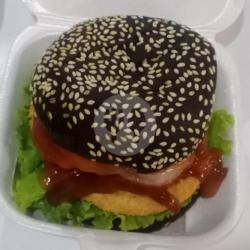 Black Burger Crispy Spesial