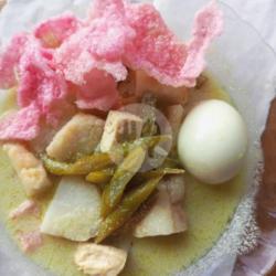 Ketupat Gulai Tauco Telor