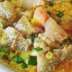 Soto Betawi Kikil Kaki Sapi