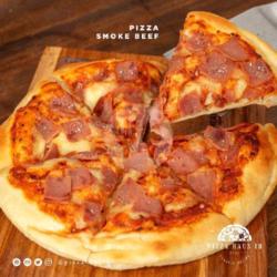 Smoke Beef Pizza Large