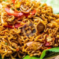 Mie Cjdw Goreng Ayam Panggang Sosis   Telur Lv 0-10 Sendok