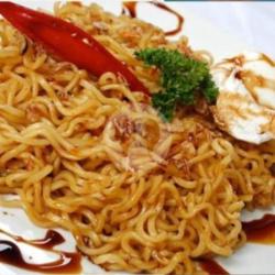 Mie Rica Rica Pedas Kekinian