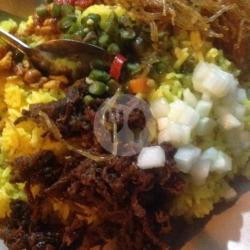 Nasi Kuning   Dendeng