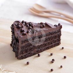 Classic Dark Chocolate Cake