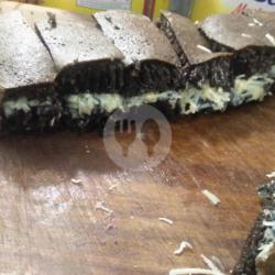 Kacang Wijen Susu Black Flores