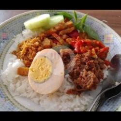 Nasi Rames Telor Ceplok