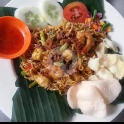 Mie Pangsit Seafood