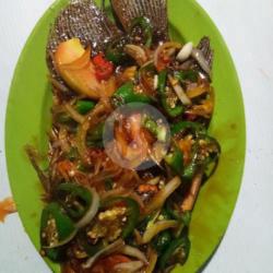 Ikan Gurame Kecap Cabe Rawit