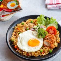 Indomie Goreng Telor