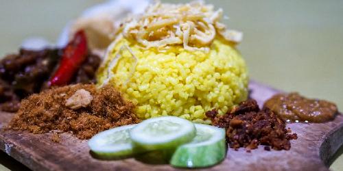 Nasi Kuning & Bubur Tuyul, Dadaha