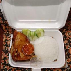 Paket Nasi Ayam Bacem(paha)