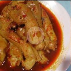 2 Kepala Ayam Masak Pedas