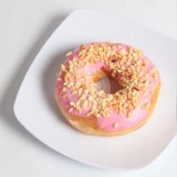 Donat Strowbery Kacang