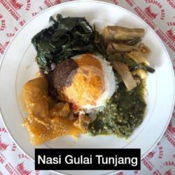 Nasi Gulai Tunjang