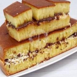 Martabak Rasa Keju Coklat