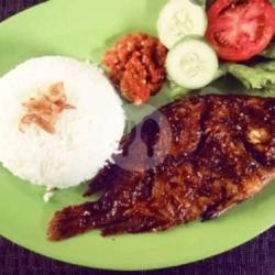 Ikan Nila Bakar Pedes Manis Nasi