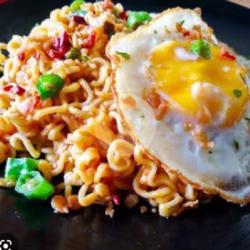 Mie Goreng Mata Sapi