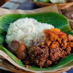 Nasi Gudeg Telur