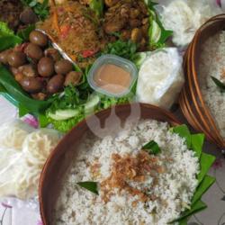 Nasi Uduk Jakarta Lengkap