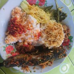 Nasi Ramas Lele Bakar