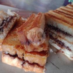 Paket Roti Bakar Bandung Coklat Keju Susu   Roti Bakar Nanas Orio