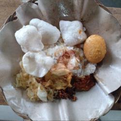 Nasi Uduk Telor Bulat
