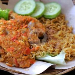 Indomie Ayam Crispy Geprek