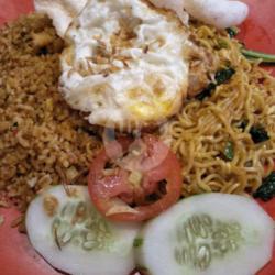 Mienas Indomie Goreng