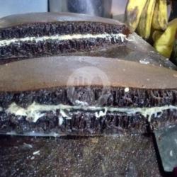 Martabak Keju Kismis ( Black Forest )