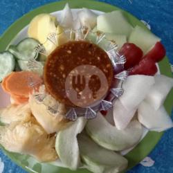 Rujak Buah Uleg