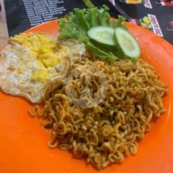 Mie Padeh (pedas) Telor