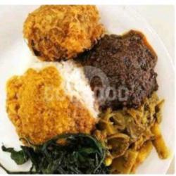 Nasi  Rendang Daging  Perkedel Sayur Komplit