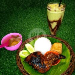 Nasi Aym Bakar Special   Jus Alpukat Segar   Free Sayur Asem