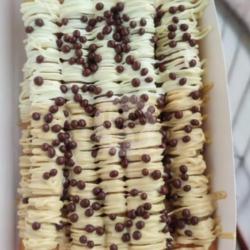 Banana Roll Vanila Choco Chips