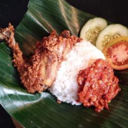 Ayam Kampung Sambel Trasi   Nasi