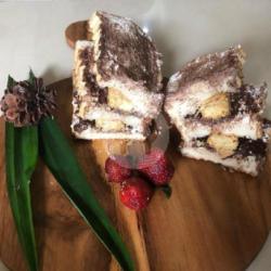 Roti Bakar Chocolate Pastry/crunchy