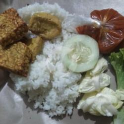 Lalapan Tempe