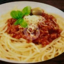 Spagheti Bolognese