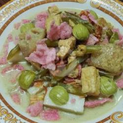 Ketupat Sayur Gulai Tauco / Gulai Buncis