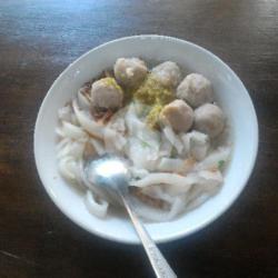 Kwetiau Kuah Baso Campur (halus & Urat)