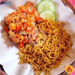 Indomi Goreng   Ayam Geprek   Nasi