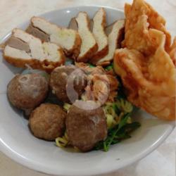 Bakso Tahu Pangsit