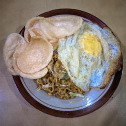 Mie Oseng Telur