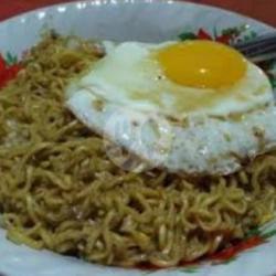 Mie Goreng   Telor Mata Sapi Special